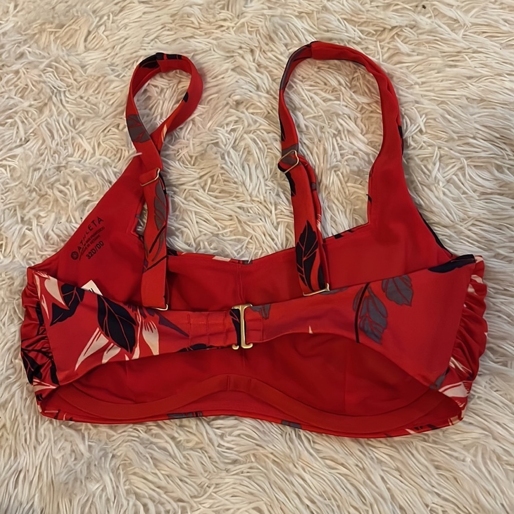 Athleta floral swim top - Picture 2 of 5